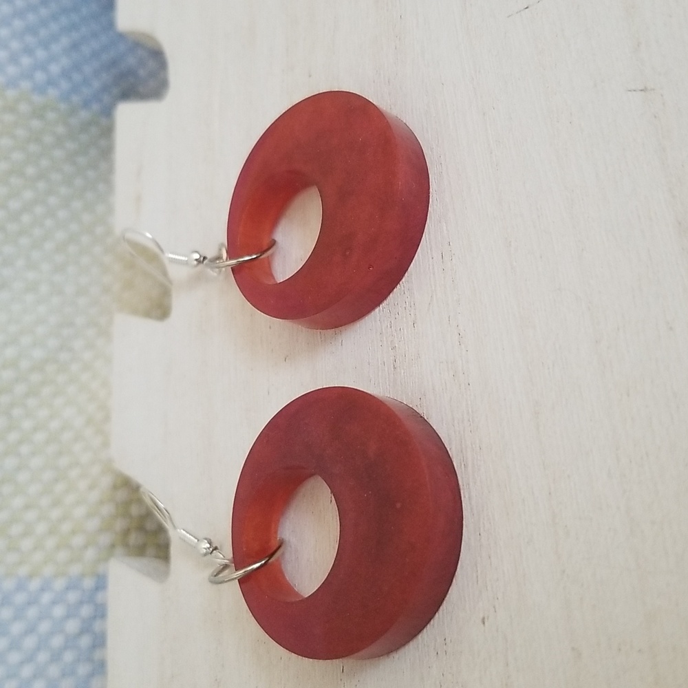 Red Mod Style Earrings - Picture 2 of 5